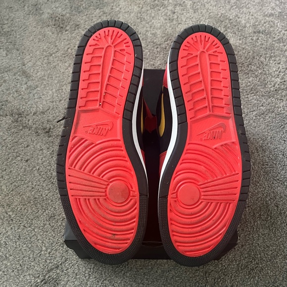 Jordan 1 High Zoom Air CMFT
Black Monarch - Picture 2 of 6